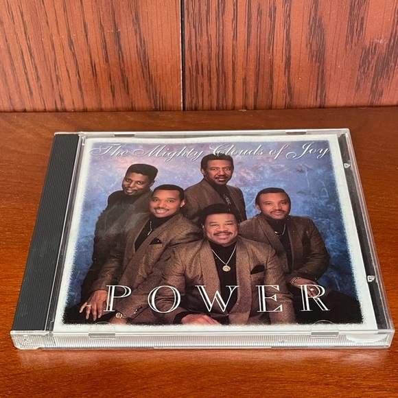 The Mighty Clouds of Joy CD “Power” released in 1995 is a powerful set of songs - Picture 2 of 5